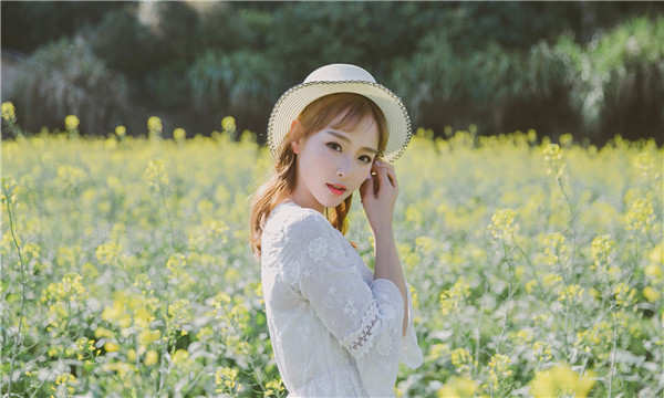 张金镇标题：想找个女人帮忙生孩子的有效解决方案，助您圆梦家庭